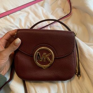 Brand new Michael Korda crossbody new with tags